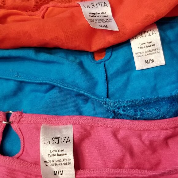 Women's panties - Picture 3 of 3